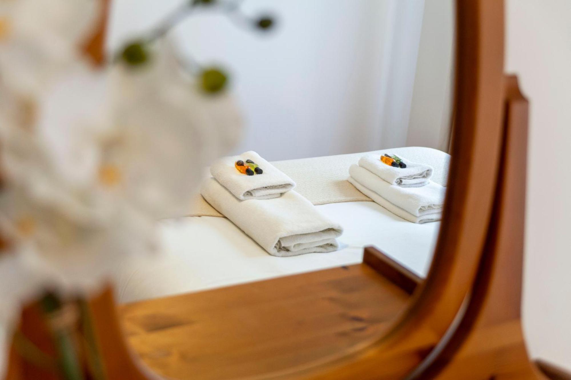 Bright 2br Flat Off Trendy Chiswick High Road Apartamento